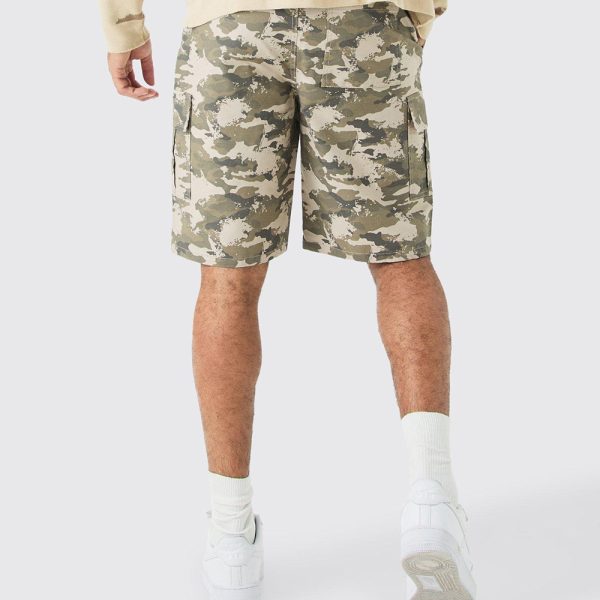 Washed Camo Fixed Waist Relaxed Cargo Shorts - Image 2